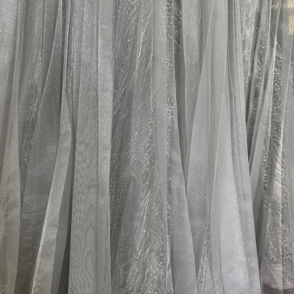 MONTAGE BY MON CHERI M515 - Picture 4 of 7